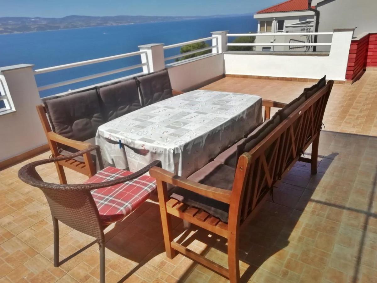 Apartment Kovacic 奥米什 外观 照片
