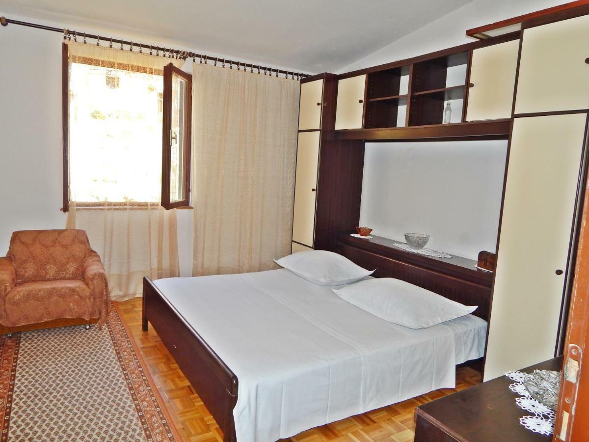 Apartment Kovacic 奥米什 外观 照片